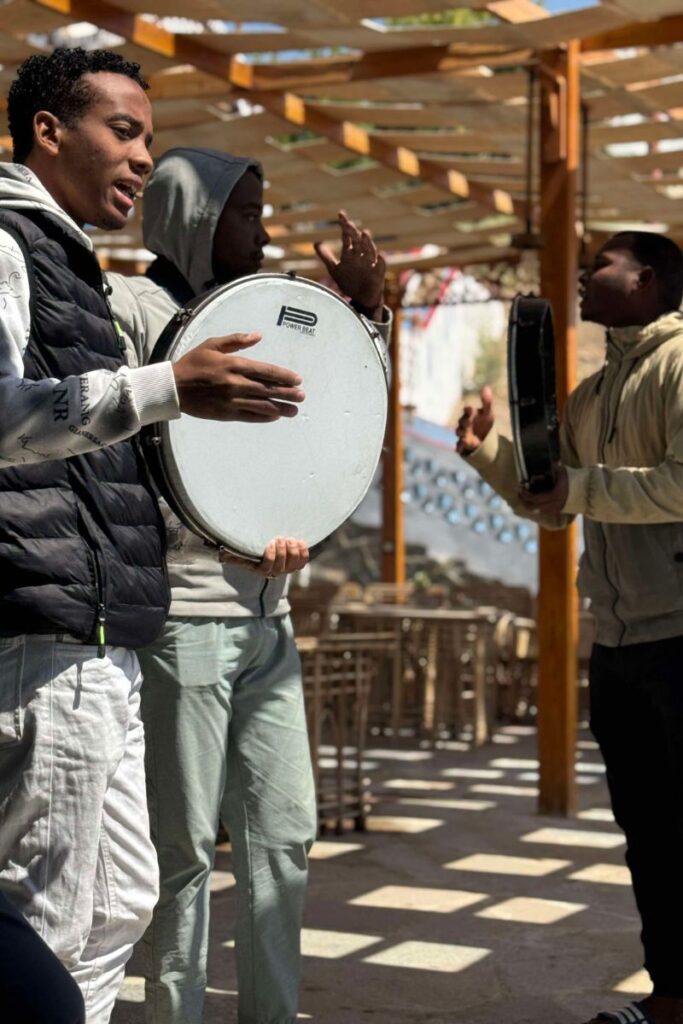 Heisa Island musicians playing music